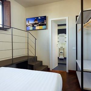 Kamer met een King Size Bed
